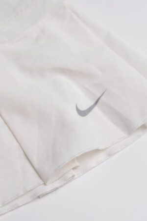 Alternative view of Nike fehér szoknya