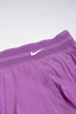 Alternative view of Nike lila szoknya